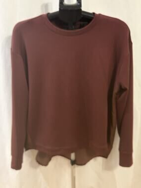 Simply Vera Burgundy Women's Blouse size L
